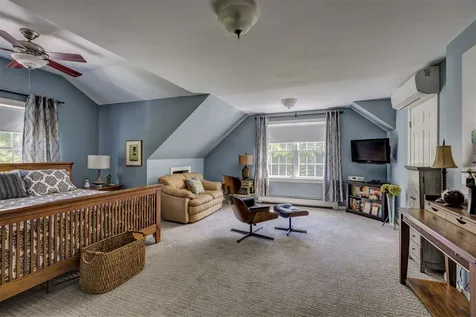 75 Parkside Road New London NH 03257
