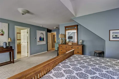 75 Parkside Road New London NH 03257