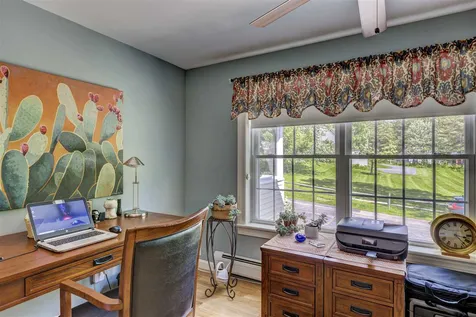 75 Parkside Road New London NH 03257