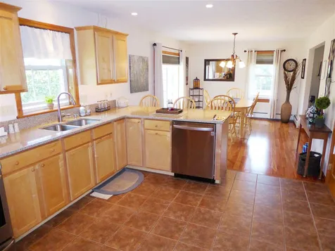 28 Ellison Street Milton VT 05468
