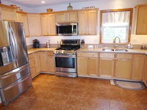 28 Ellison Street Milton VT 05468