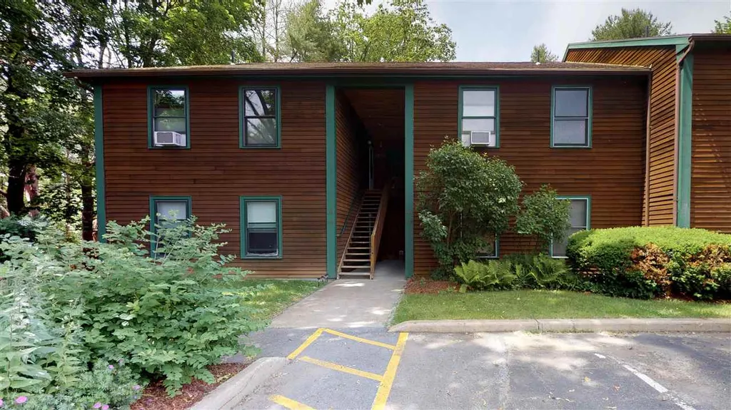 25 Baycrest Drive South Burlington VT 05403