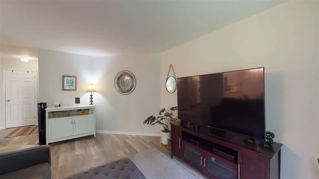 25 Baycrest Drive South Burlington VT 05403