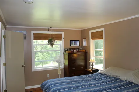 385 North Road Danbury NH 03230