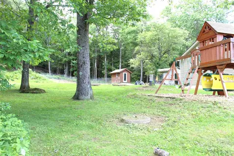 385 North Road Danbury NH 03230