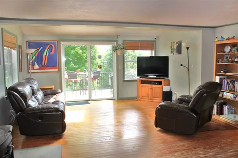 385 North Road Danbury NH 03230