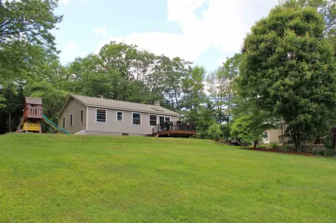 385 North Road Danbury NH 03230