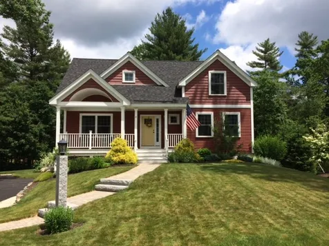 14 Iris Lane Londonderry NH 03053