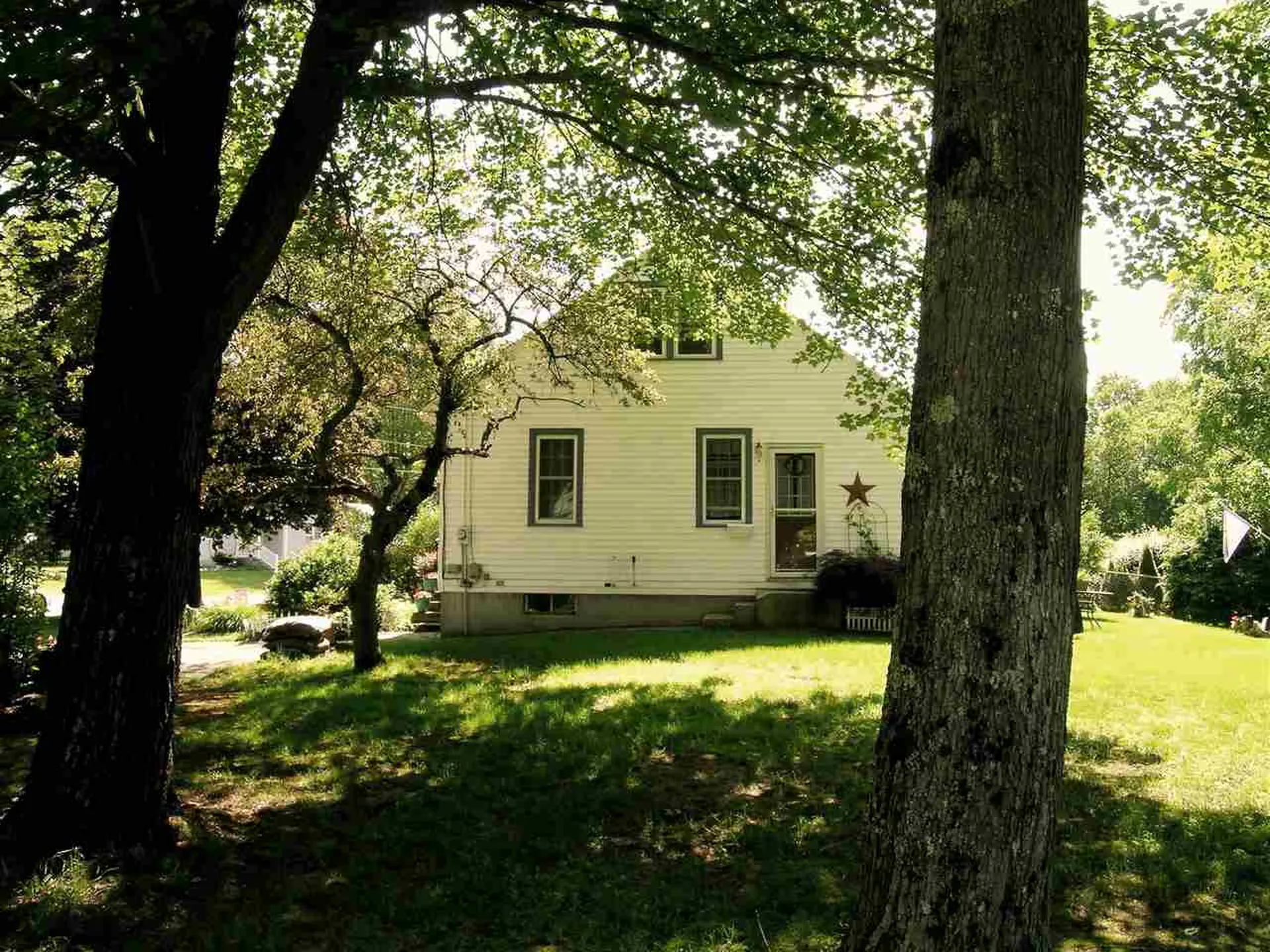 224 Pako Avenue Keene NH 03431