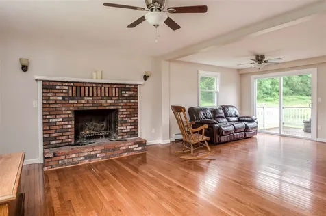 75 Amesbury Road Kensington NH 03833