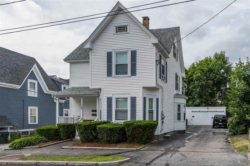 168 Brook Street Manchester NH 03104