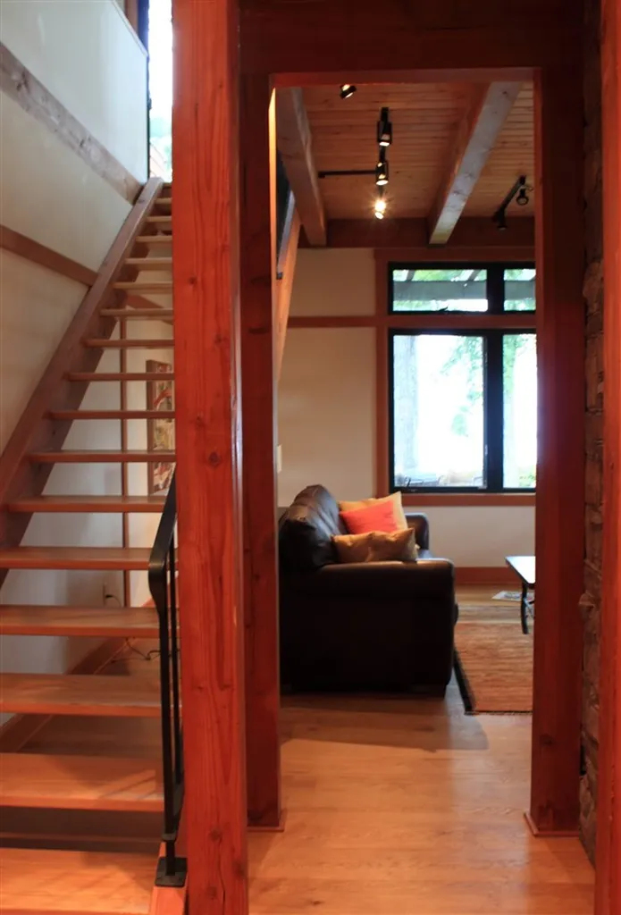 17 Eastman Way Burlington VT 05401