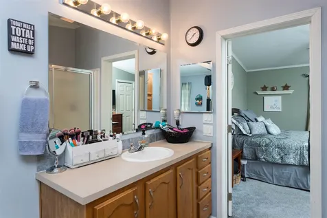 32 Kinsale Drive Rochester NH 03868