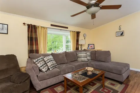 32 Kinsale Drive Rochester NH 03868