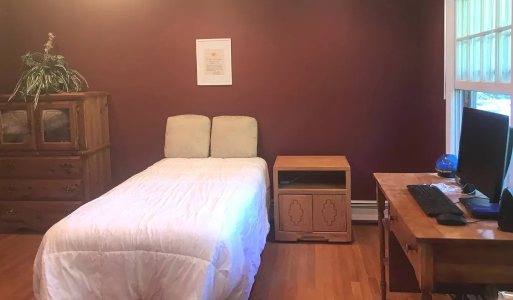 337 Little Sunapee Road New London NH 03257