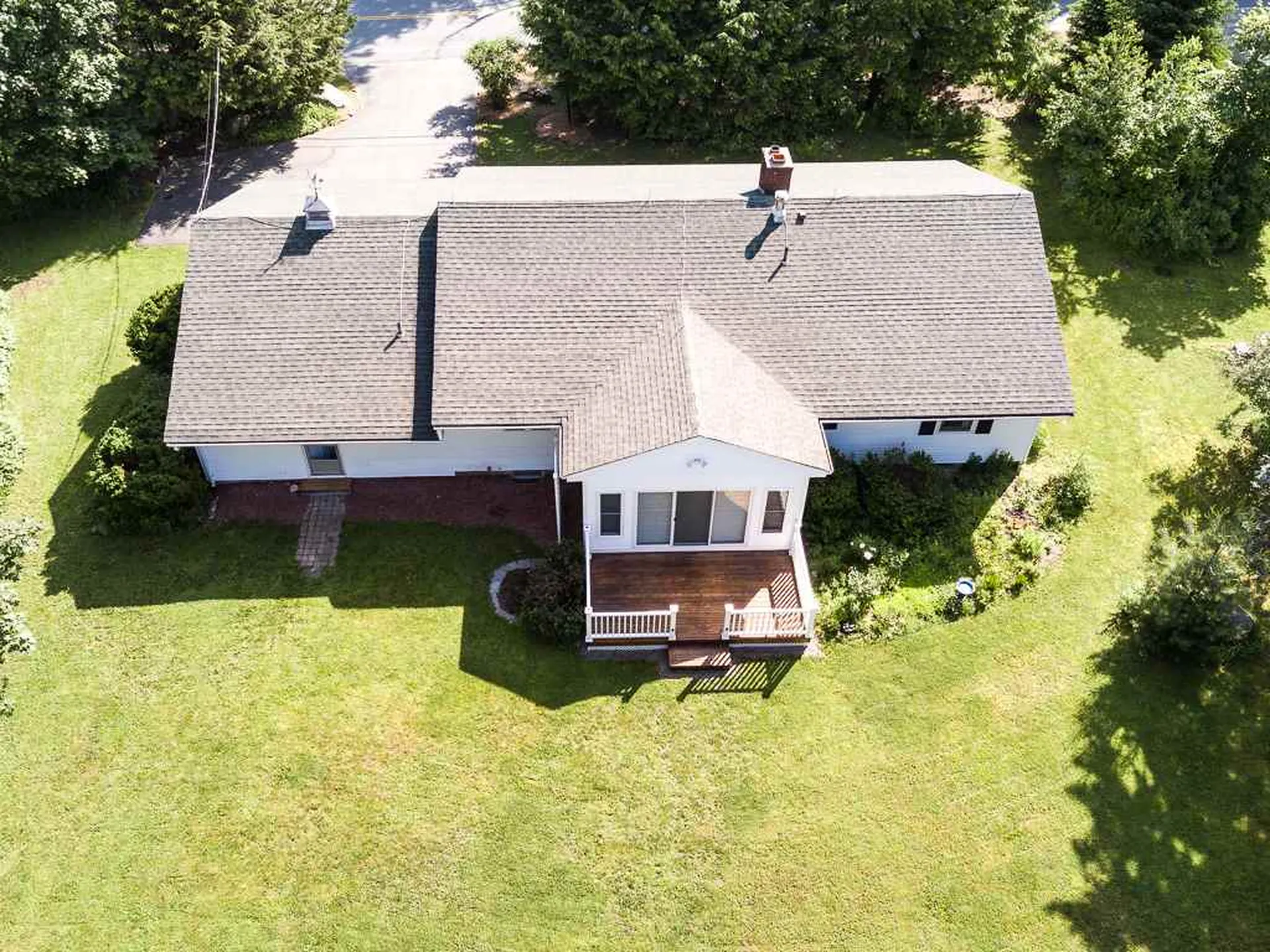 337 Little Sunapee Road New London NH 03257