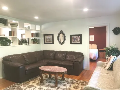 337 Little Sunapee Road New London NH 03257