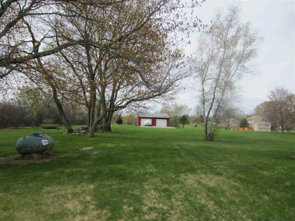 164 Ten Rod Road Rochester NH 03867