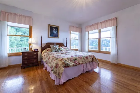 119 Pennock Road Strafford VT 05072