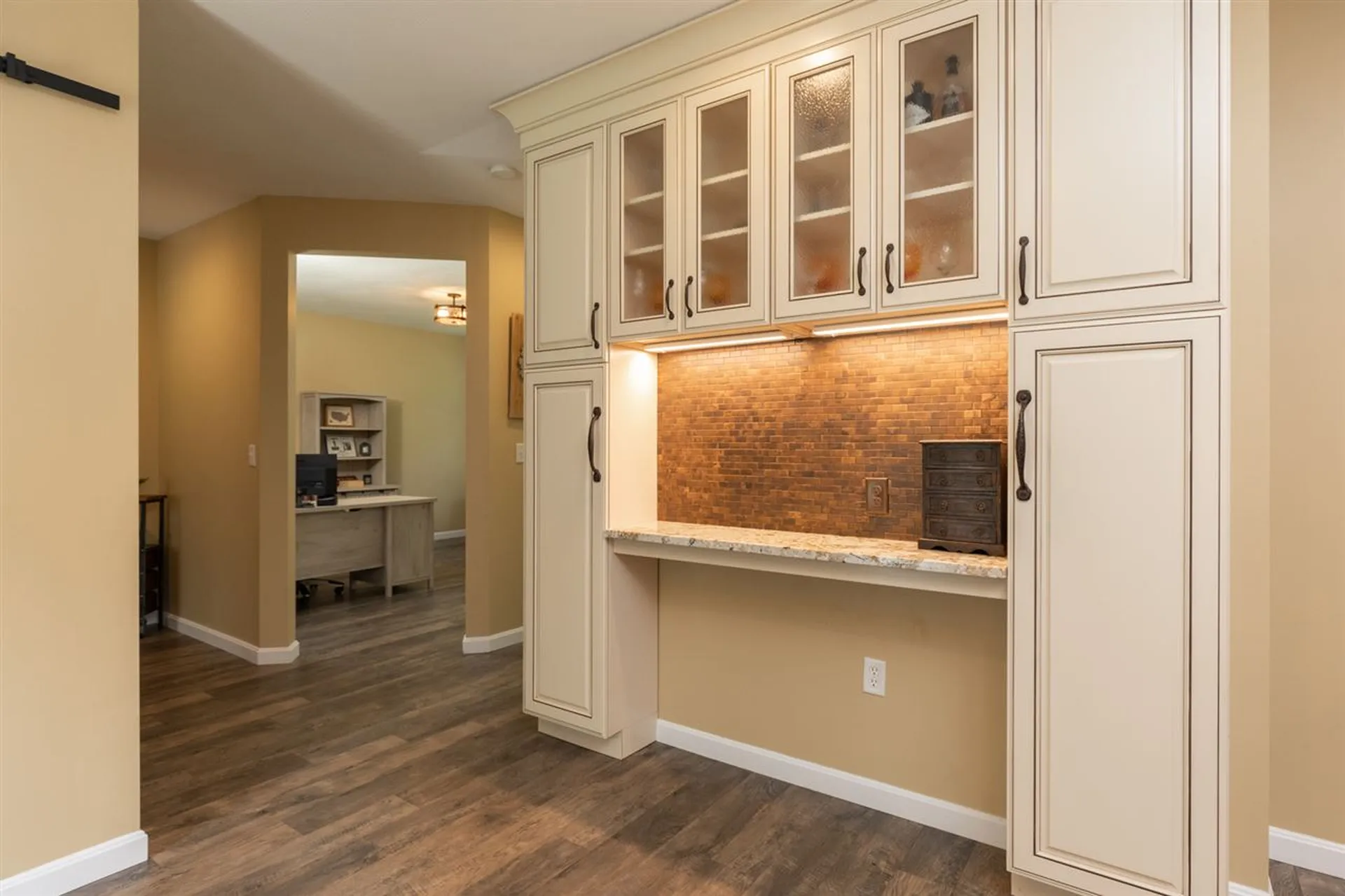 41 Bellwether Lane Chester NH 03036