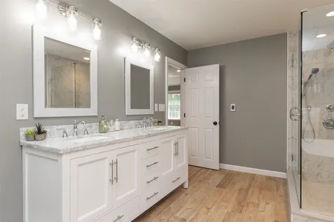 41 Bellwether Lane Chester NH 03036