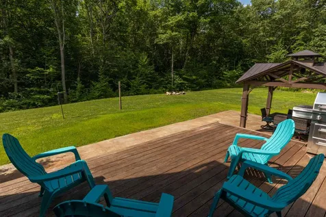 41 Bellwether Lane Chester NH 03036