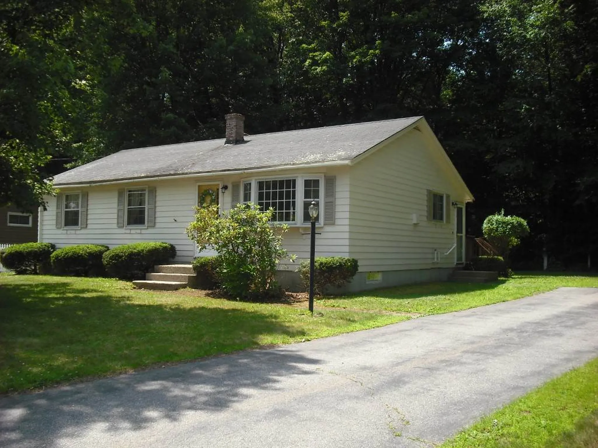 30 Ward Circle Keene NH 03431