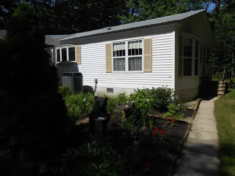 12 Kenyann Drive Wolfeboro NH 03894