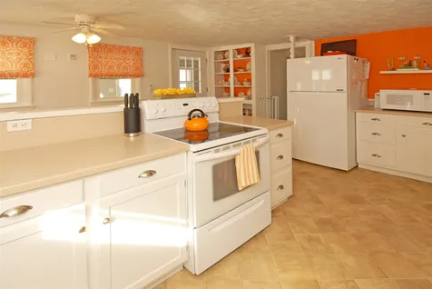 12 Tuttle Street Concord NH 03301