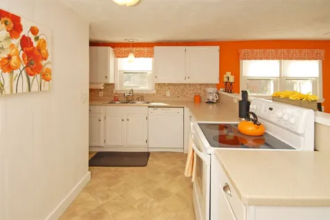 12 Tuttle Street Concord NH 03301