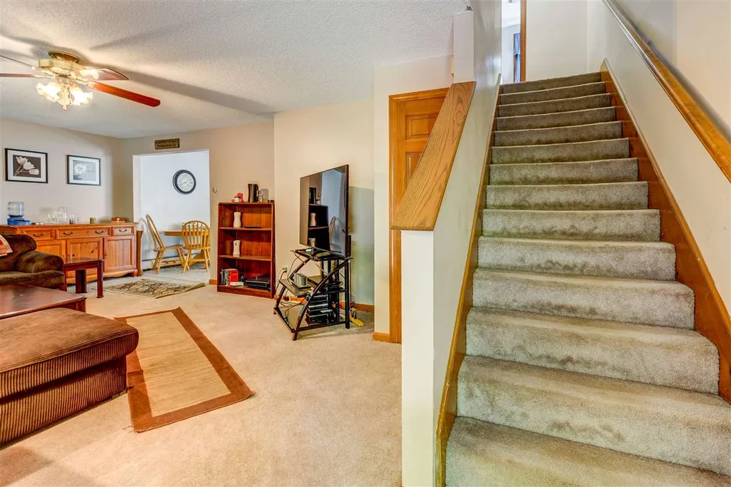 49 Denmark Drive Northwood NH 03261