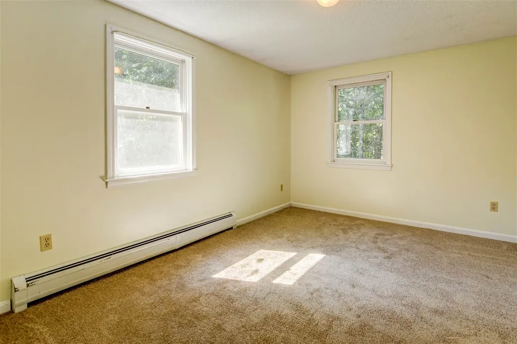 49 Denmark Drive Northwood NH 03261