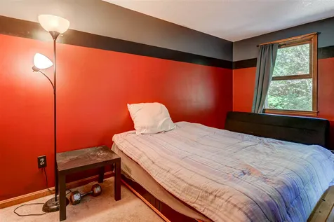 49 Denmark Drive Northwood NH 03261