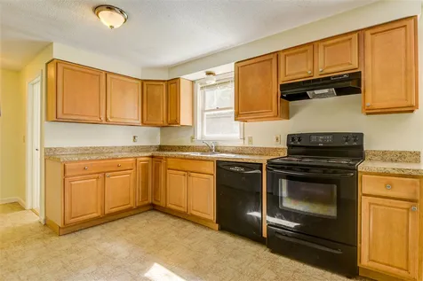 49 Denmark Drive Northwood NH 03261