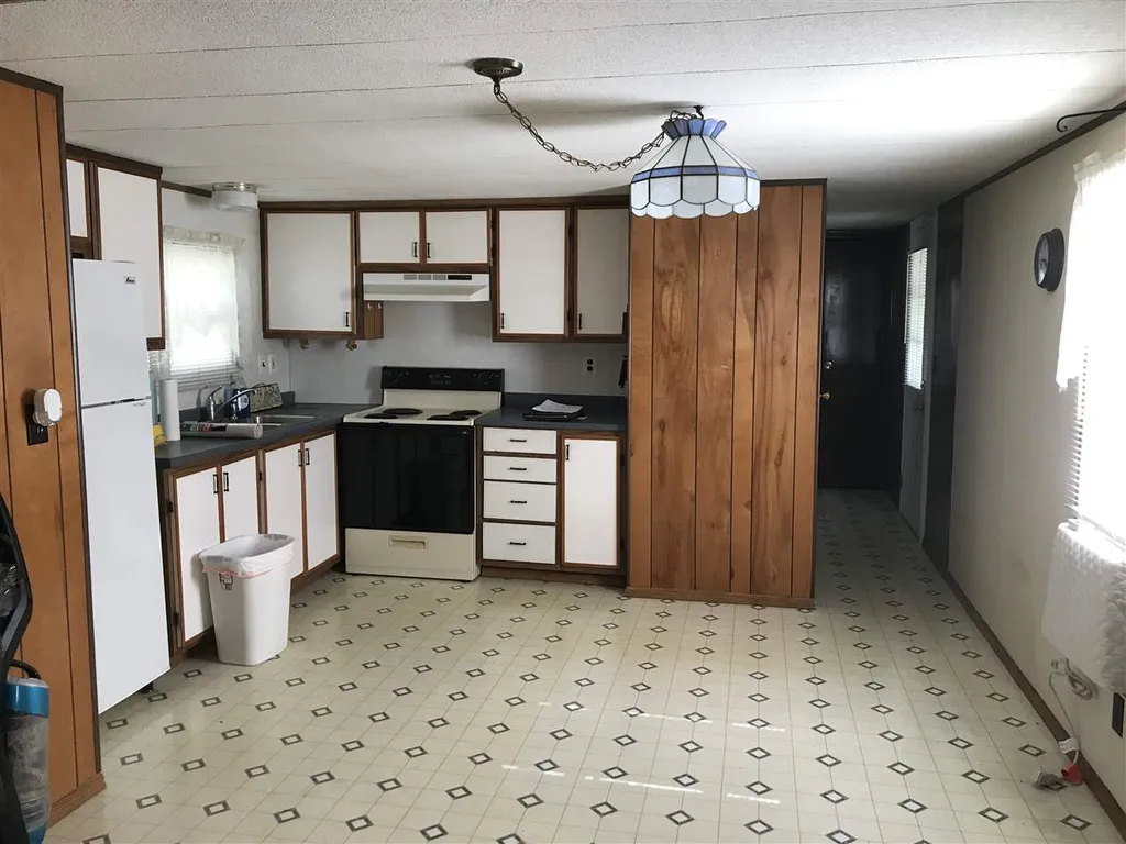 5 Juniper Lane Concord NH 03301