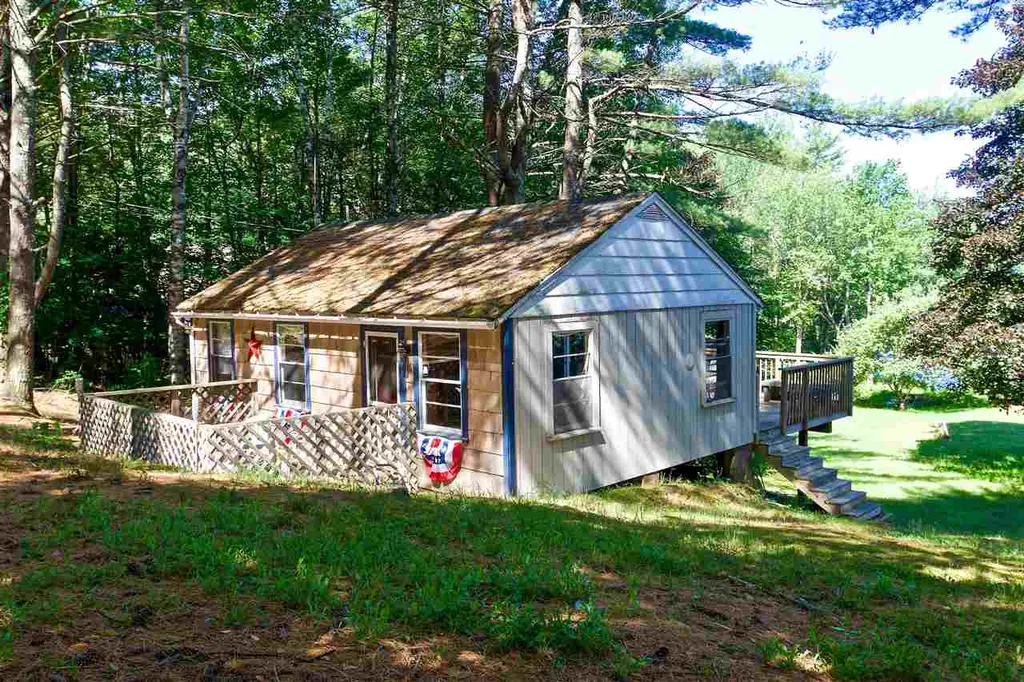 10 Lakeview Drive Northwood NH 03261