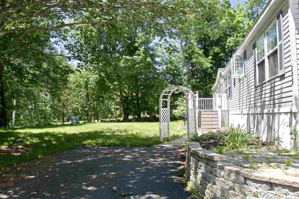 778 Province Road Strafford NH 03884