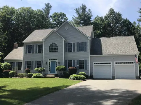 55 Stonebridge Drive Chester NH 03036