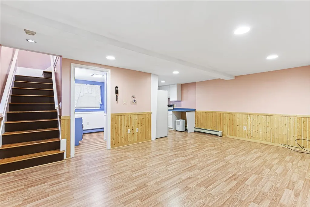 318 Tolend Road Dover NH 03820
