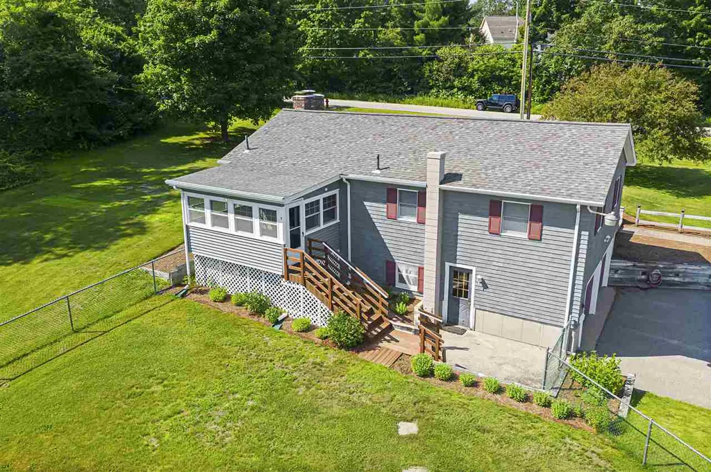 318 Tolend Road Dover NH 03820