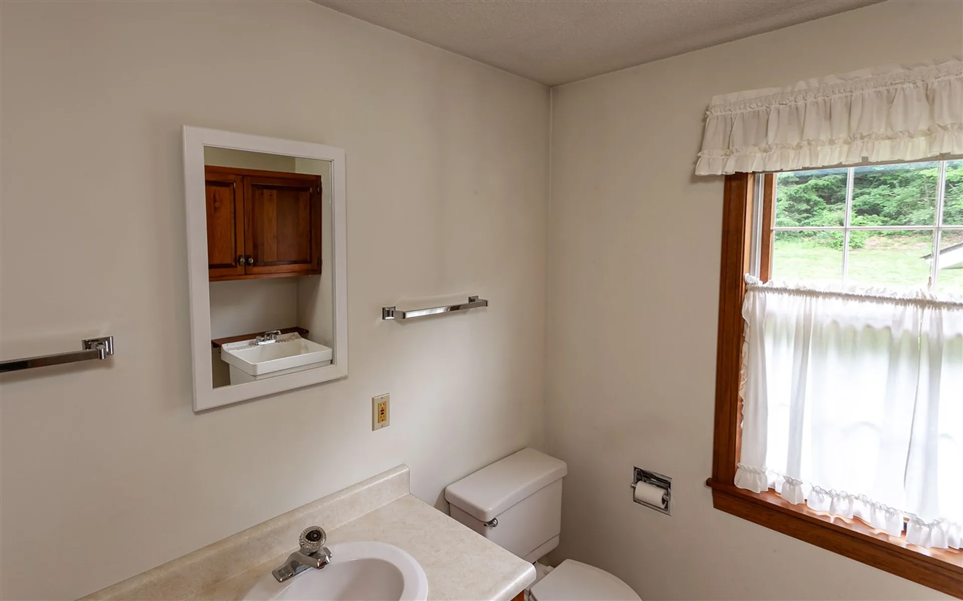 22 Darling Road Keene NH 03431