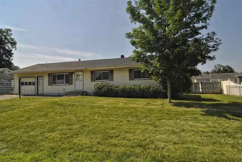 7 Raleigh Drive Nashua NH 03062