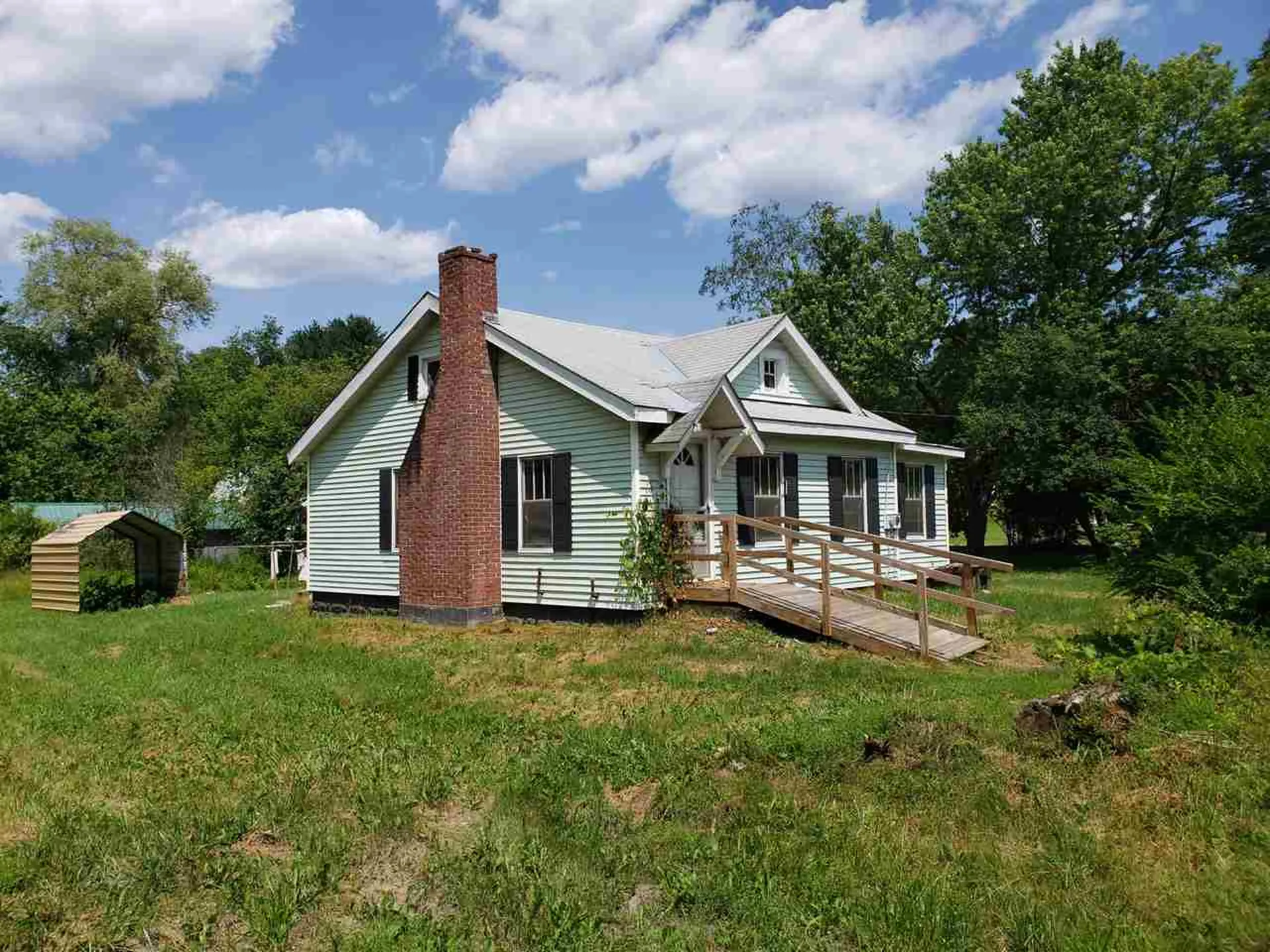 18 Goss Street Claremont NH 03743