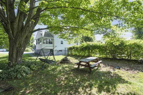 38 Royal Circle Salem NH 03079