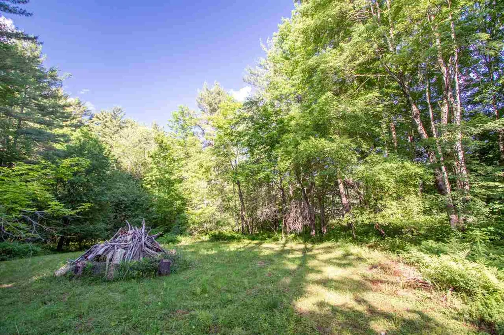 17 Cabot Road Marshfield VT 05658