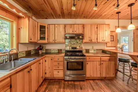 17 Cabot Road Marshfield VT 05658