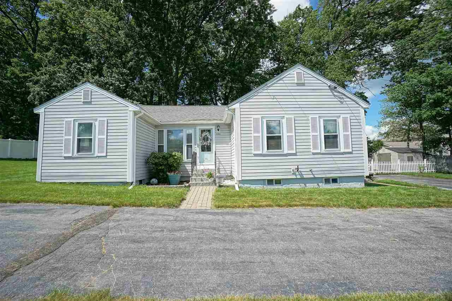 404 Gold Street Manchester NH 03103