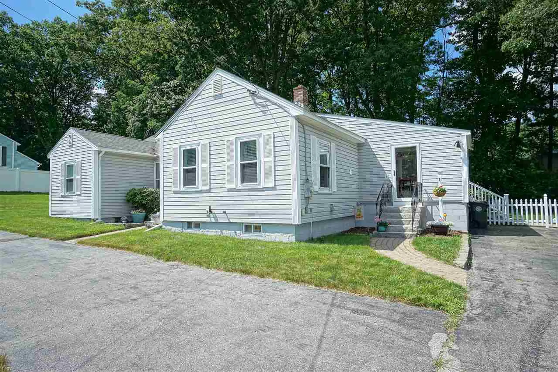 404 Gold Street Manchester NH 03103