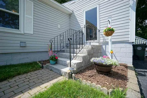 404 Gold Street Manchester NH 03103