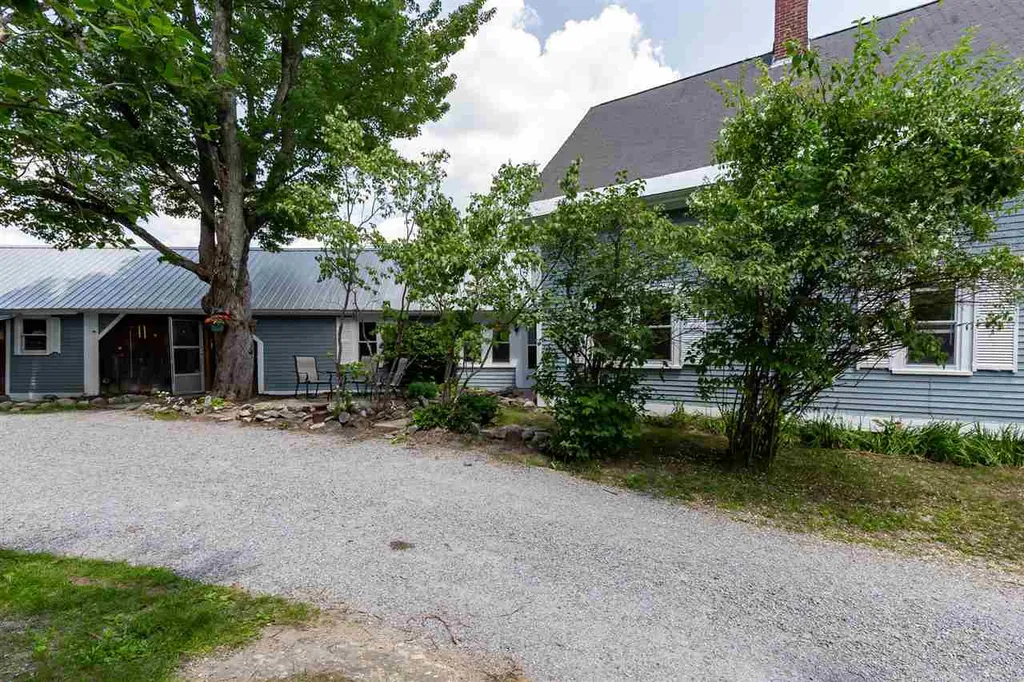 74 Union Street Deering NH 03244